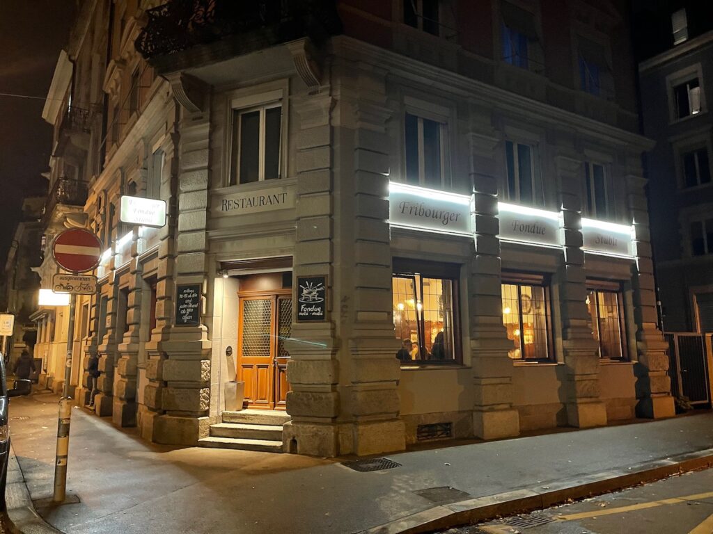 Amazing Fondue Dinner In Zurich Live and Let's Fly