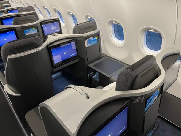 Review: SAS A321LR Business Class - Live and Let's Fly