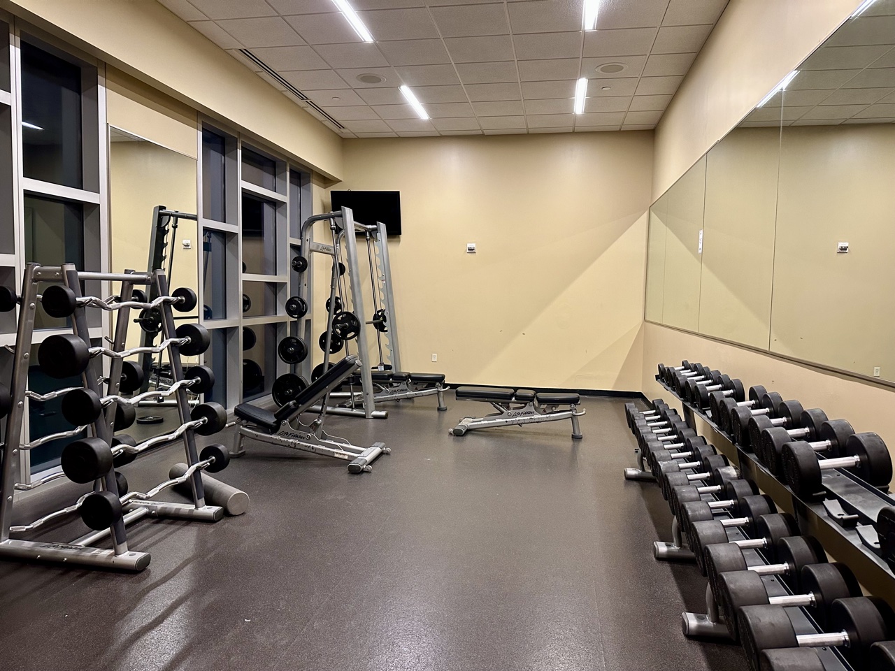 Hyatt Regency Orlando fitness center weights