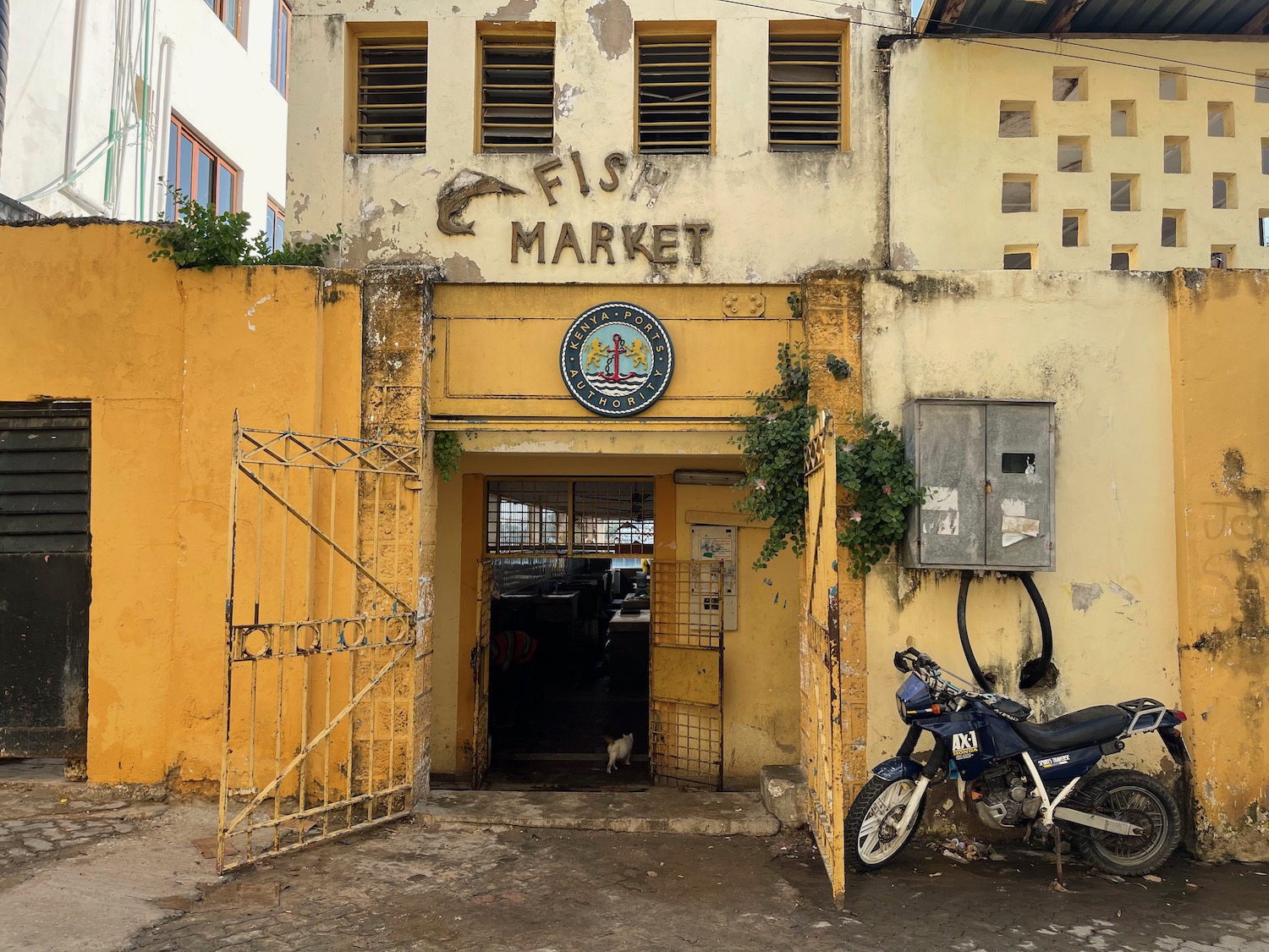 a motorcycle parked in front of a building