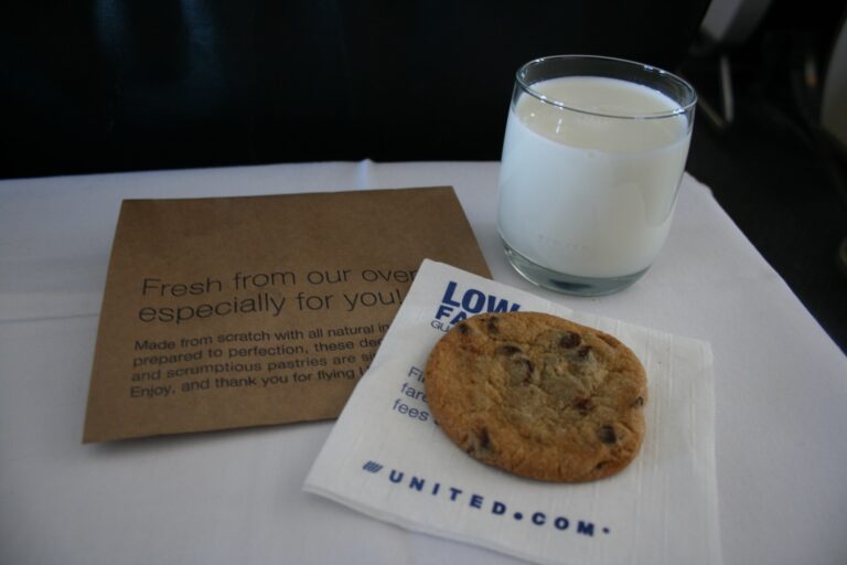 United Airlines Will Swap Eli's "Pie In The Sky" For Christie’s Cookie