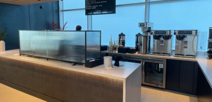 United Club Fly Lounge DEN Review