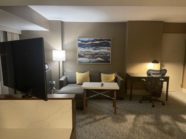 Review: Hyatt Regency Dulles - Live and Let's Fly