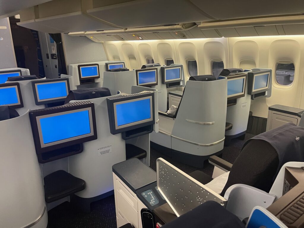 KLM 777 Business Class Never Disappoints, Especially On A Fifth Freedom ...