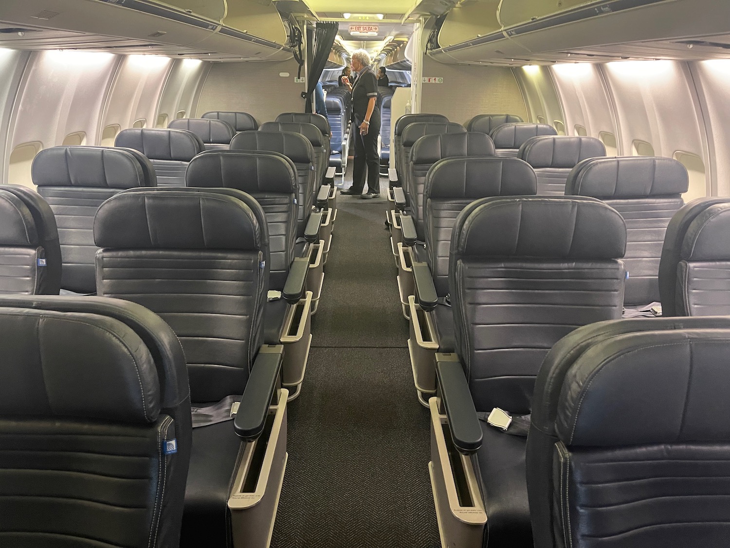 Delta 767-300 Comfort Plus review (don't call it Premium Economy) –  SANspotter