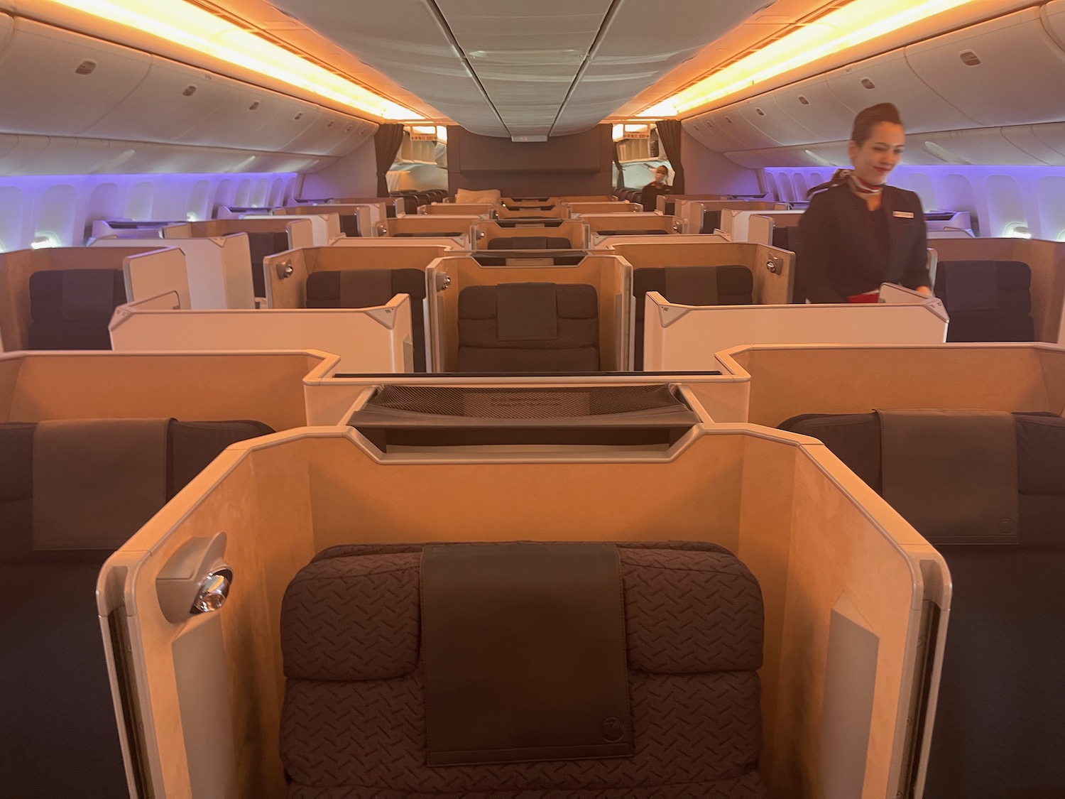 First Impressions: JAL 777-300ER Business Class - Live and Let's Fly