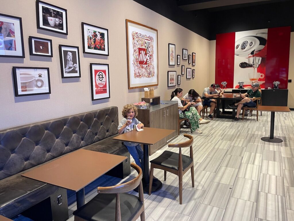 Great Coffee In Las Vegas Live and Let's Fly