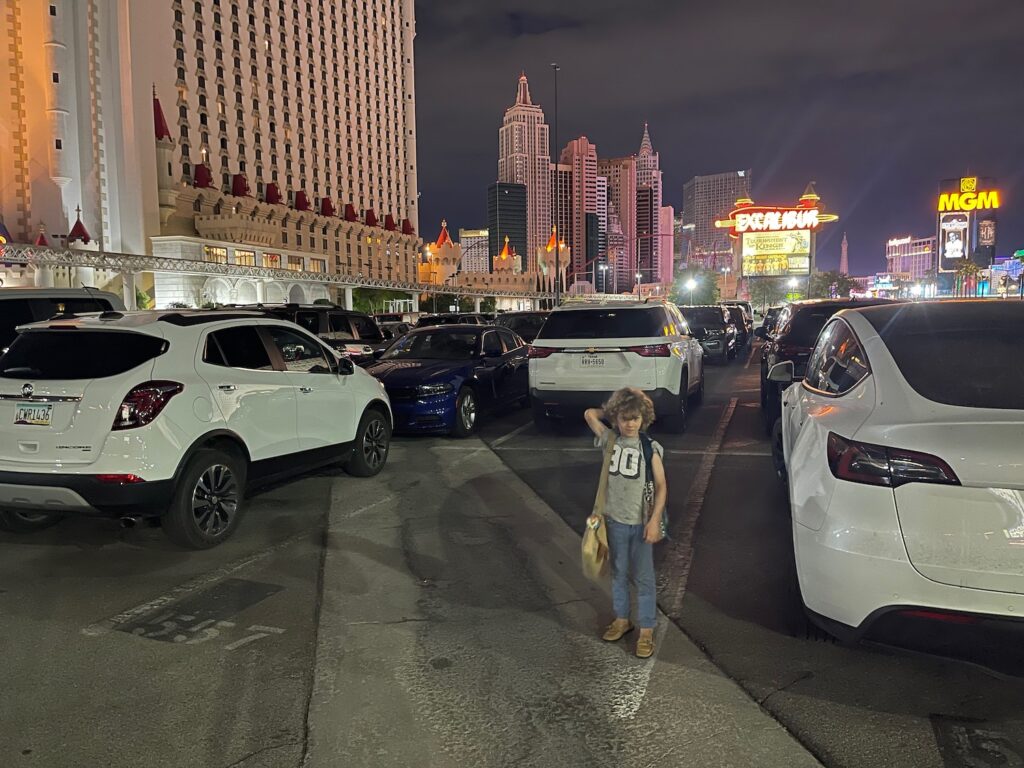 hotel excalibur las vegas parking