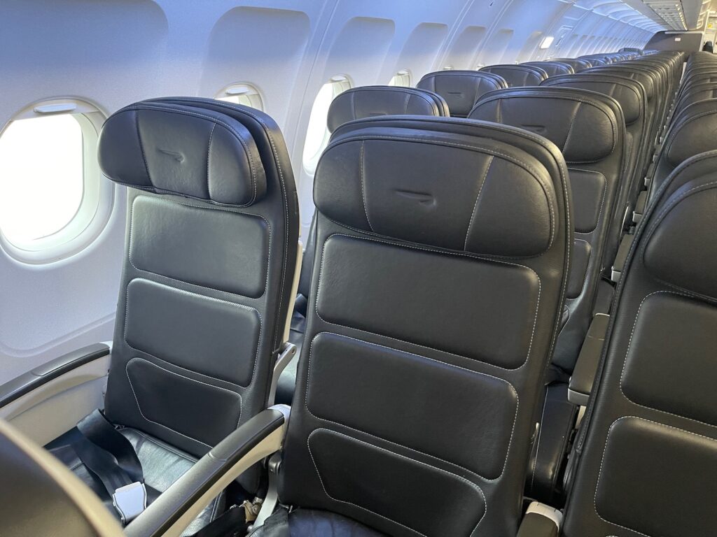 Review: British Airways A319 Business Class - Live and Let's Fly