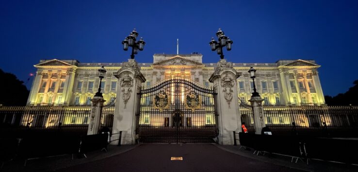 Buckingham Palace Touring