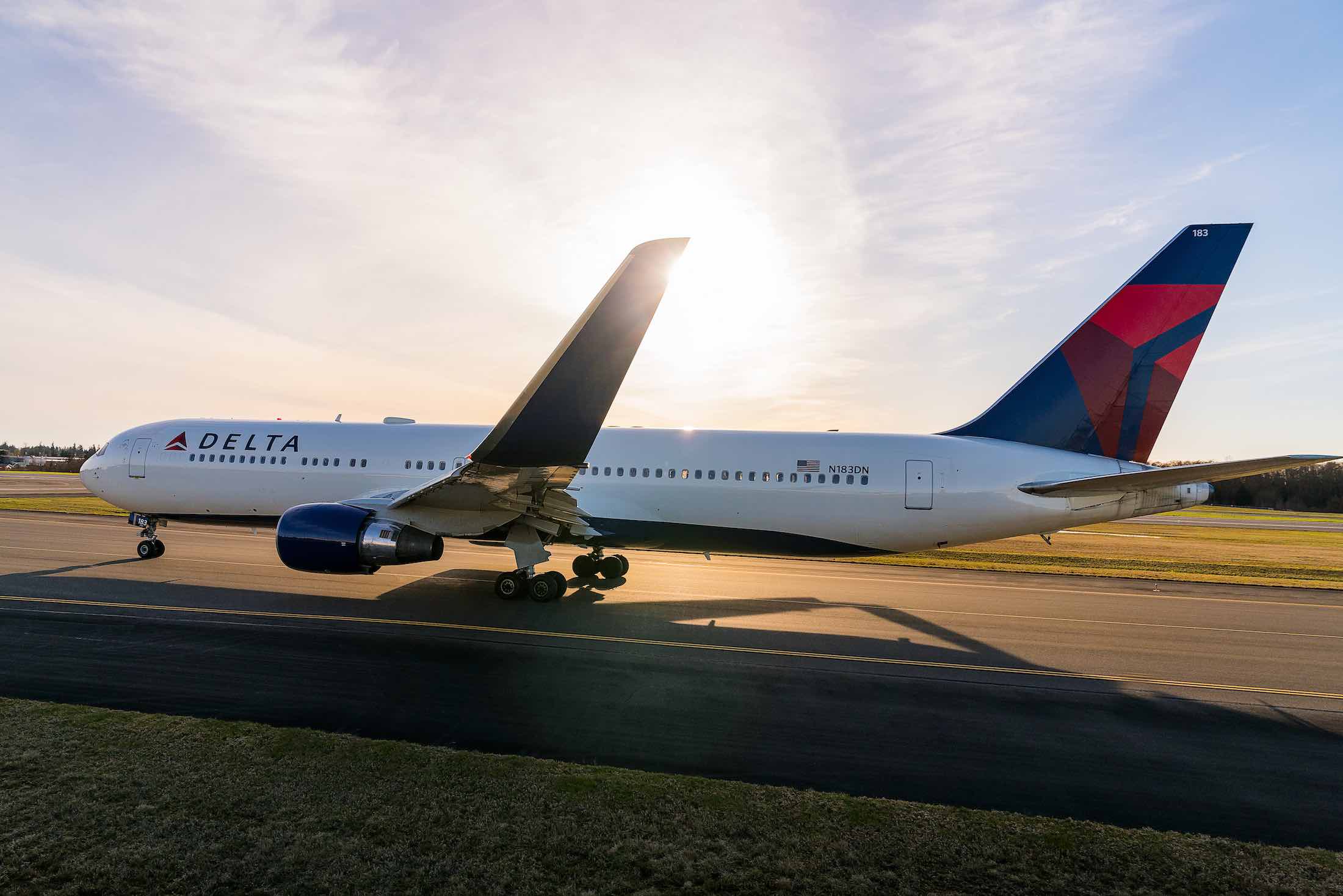 Delta 767-300 Azores Diversion