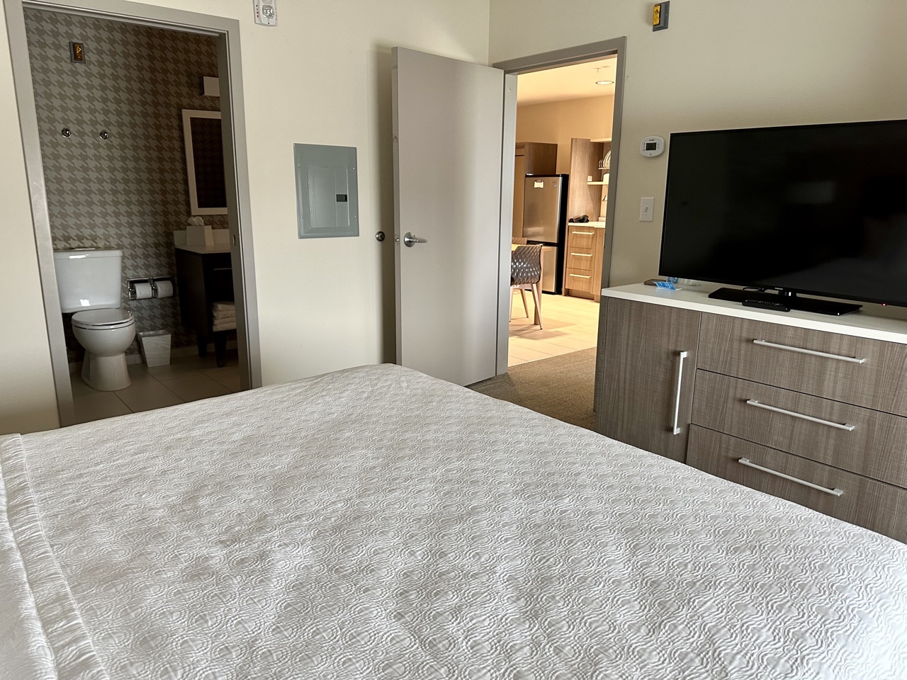 home2 suites orlando bedroom dresser