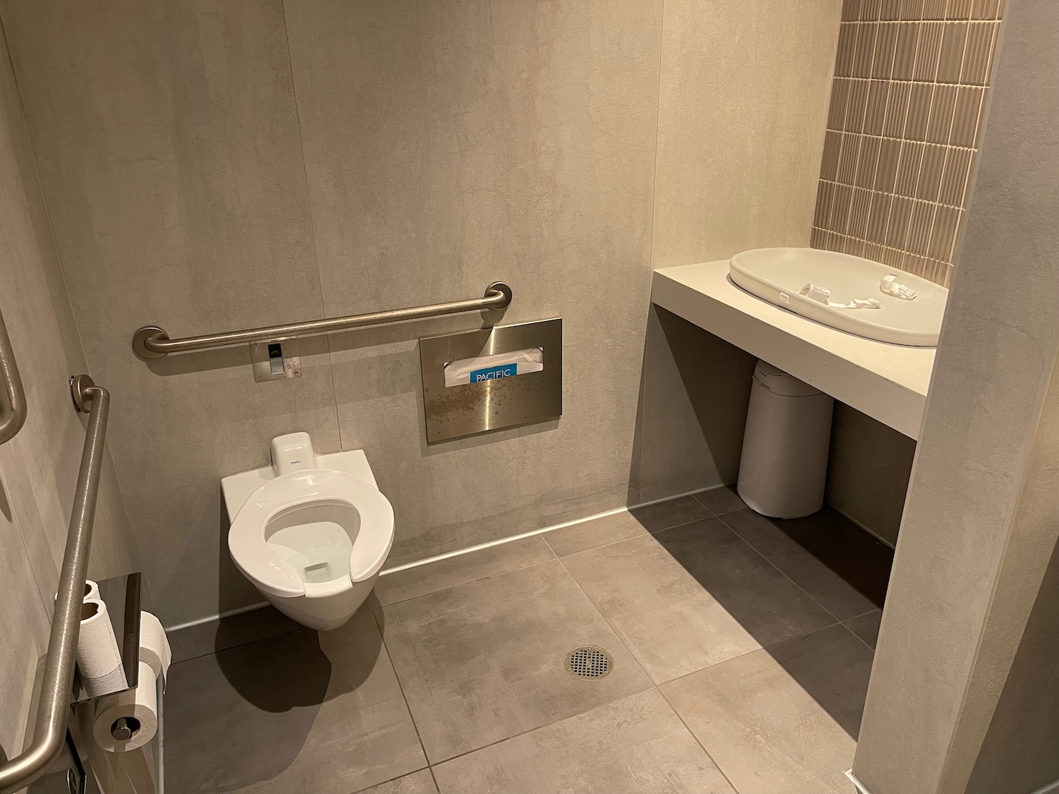 a bathroom with a sink and toilet