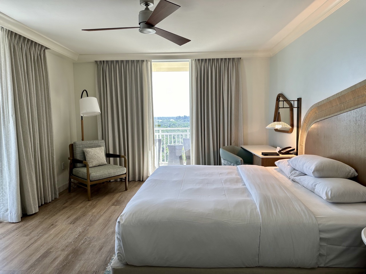 hyatt regency coconut point junior suite bedroom