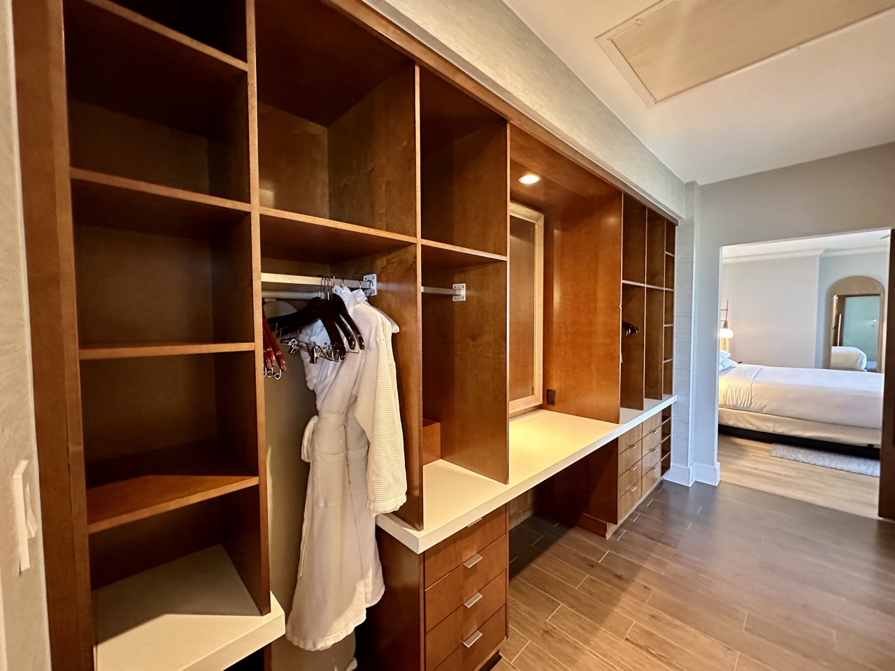 hyatt regency coconut point penthouse walk through closet