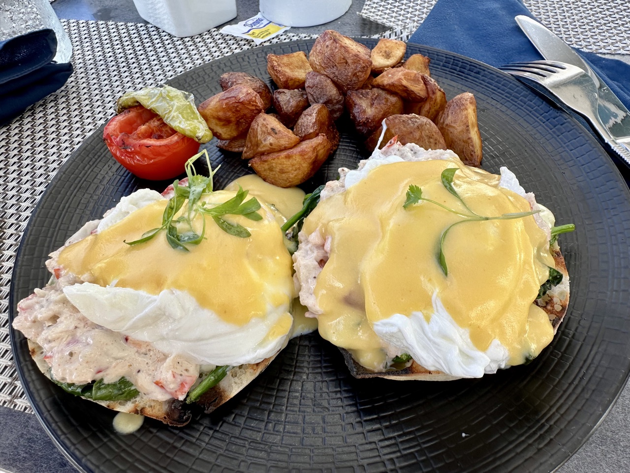 Kimpton Epic hotel miami crab and lobster benedict