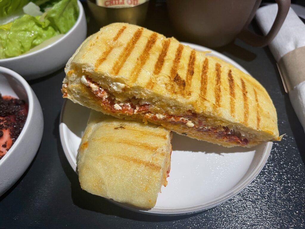 Review JetBlue A321 Mint Business Class (Redeye) Live and Let's Fly