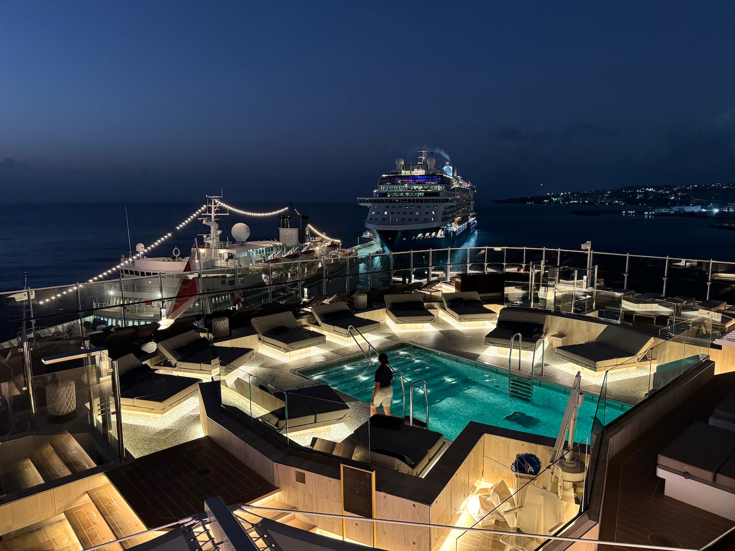 a cruise ship and a pool