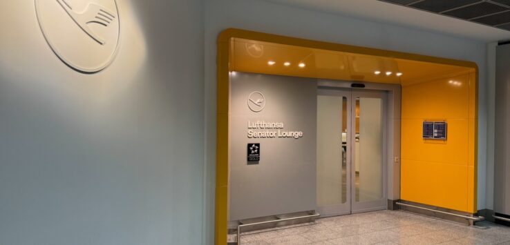 Lufthansa Senator Lounge Frankfurt Review