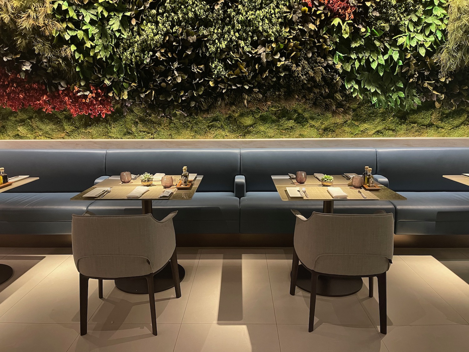 a table and chairs in a restaurant