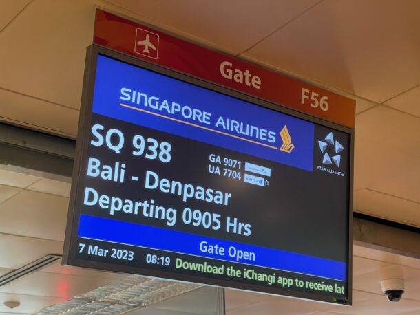 Review: Singapore Airlines 787-10 Business Class - Live And Let's Fly