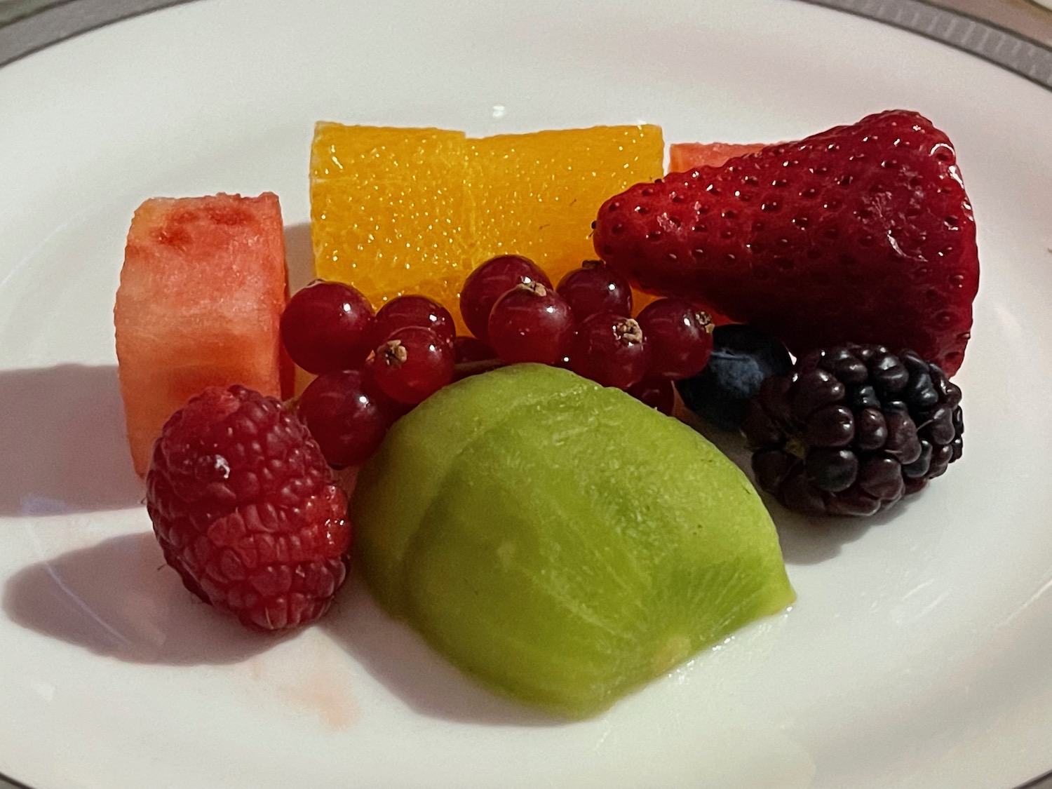 a plate of fruit on a table