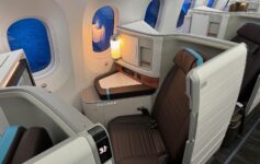 Alaksa Airlines 787-9 Seattle