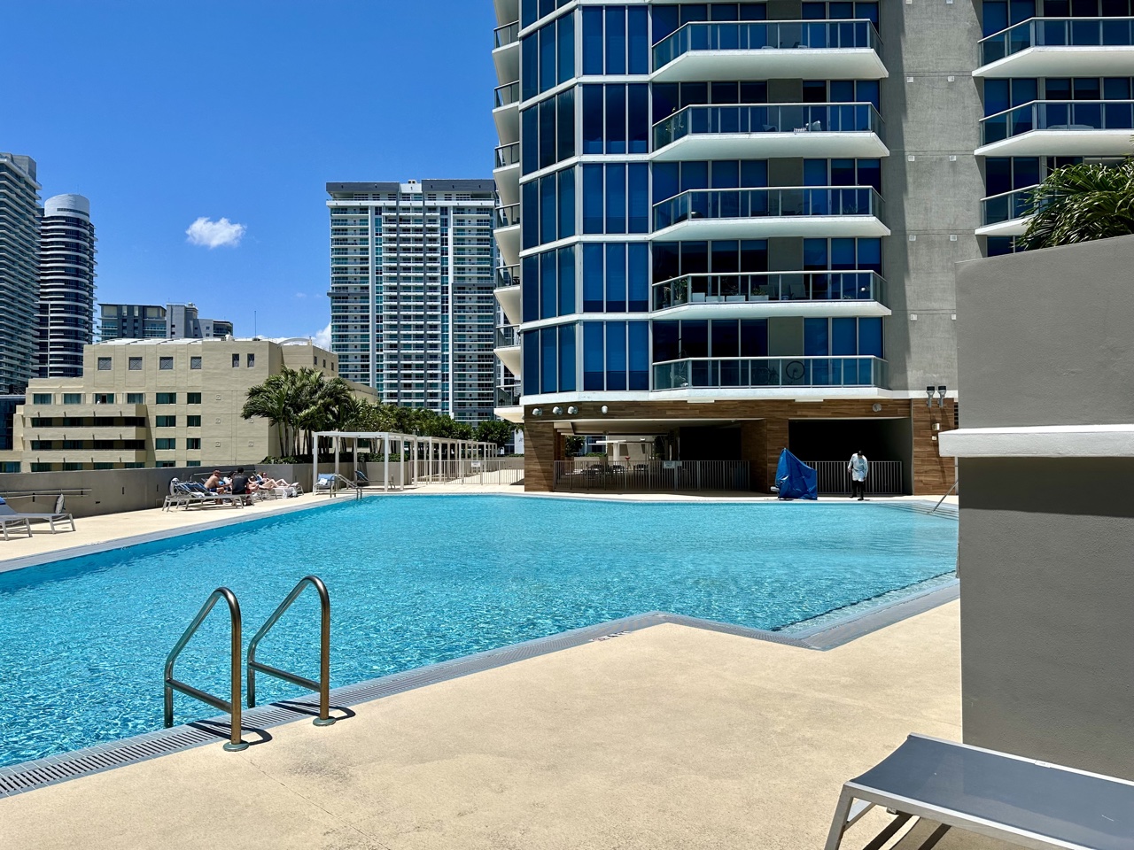 Hyatt Centric Brickell Miami pool