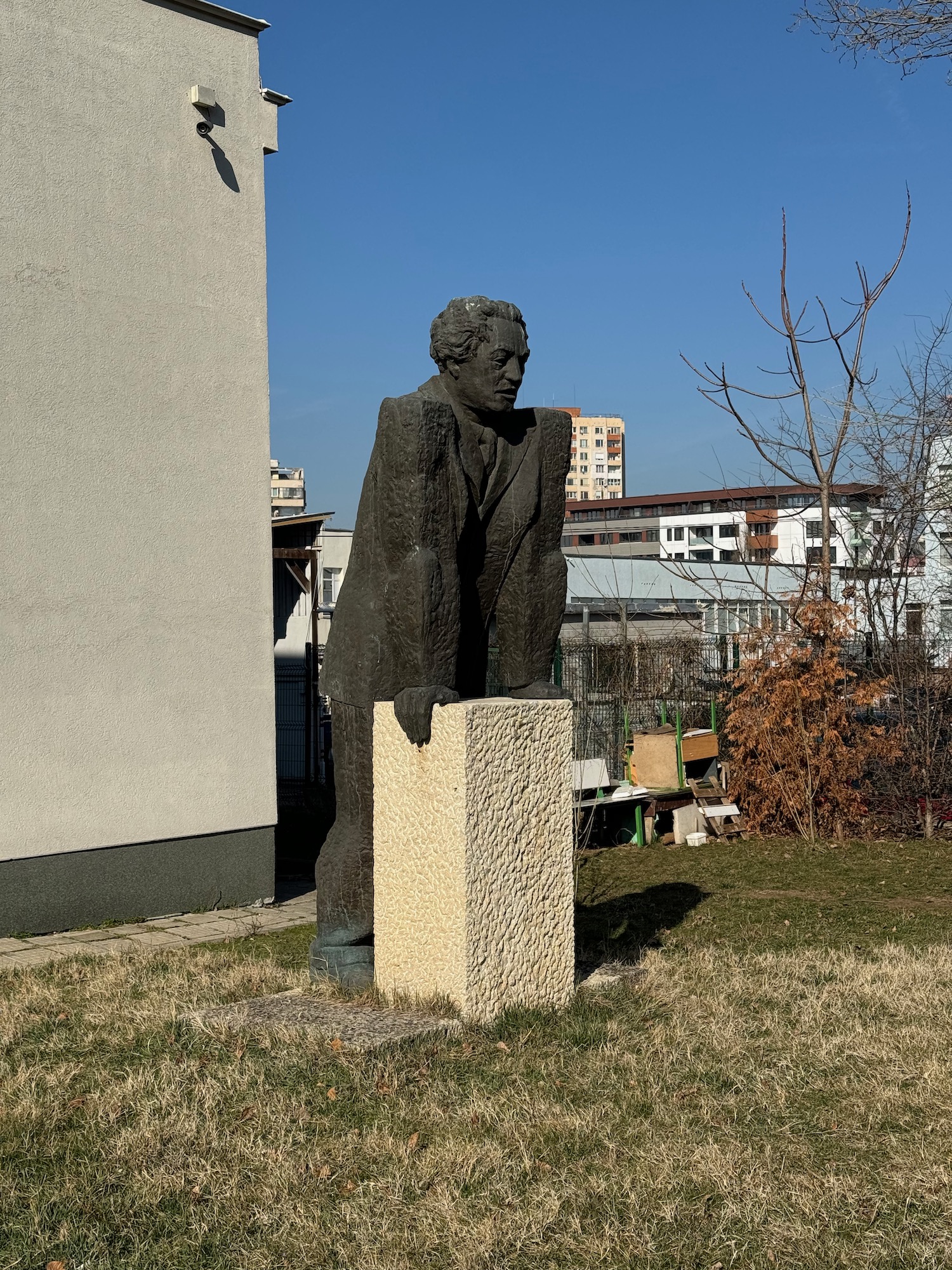 a statue of a man in a suit