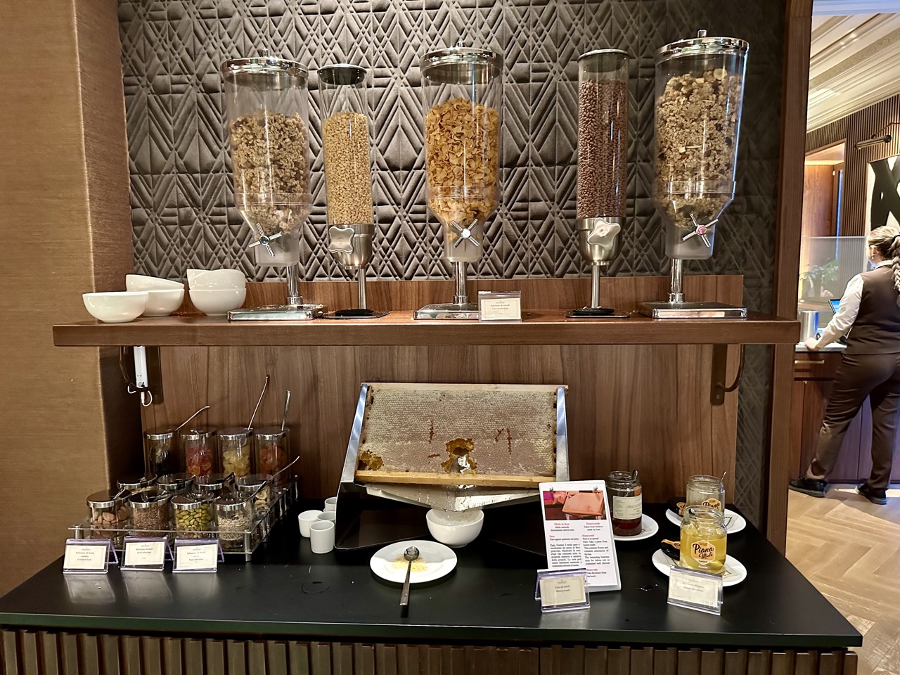 intercontinental rome ambasciatori palace scarpetta breakfast cereal