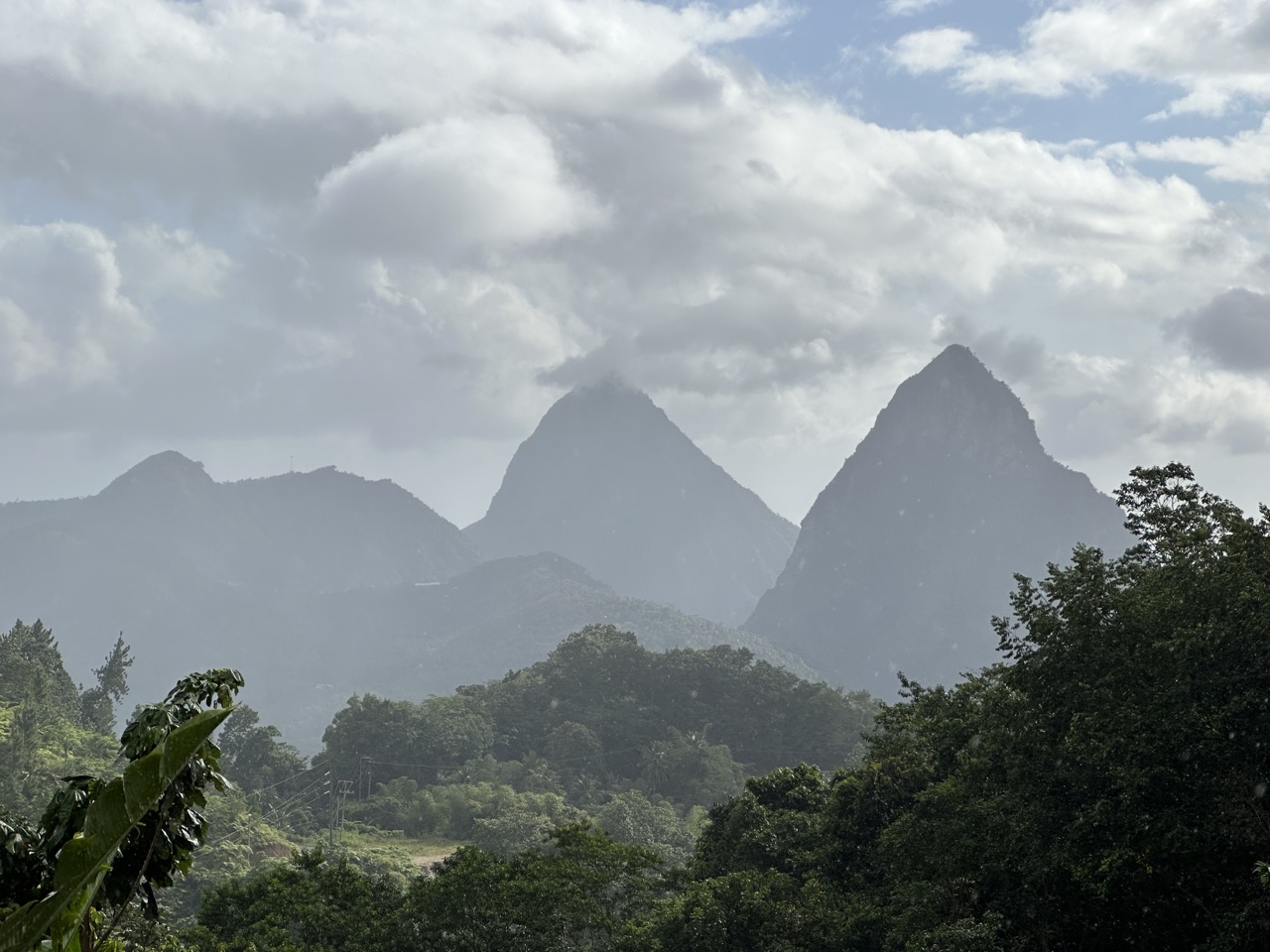 pitons st lucia