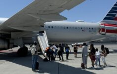 Passengers Defy Flight Attendants