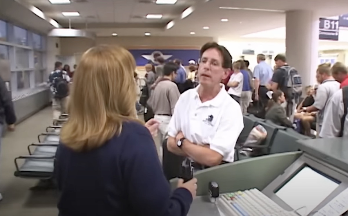 Man Pulled Off Southwest Airlines For Yelling At Gate Agents