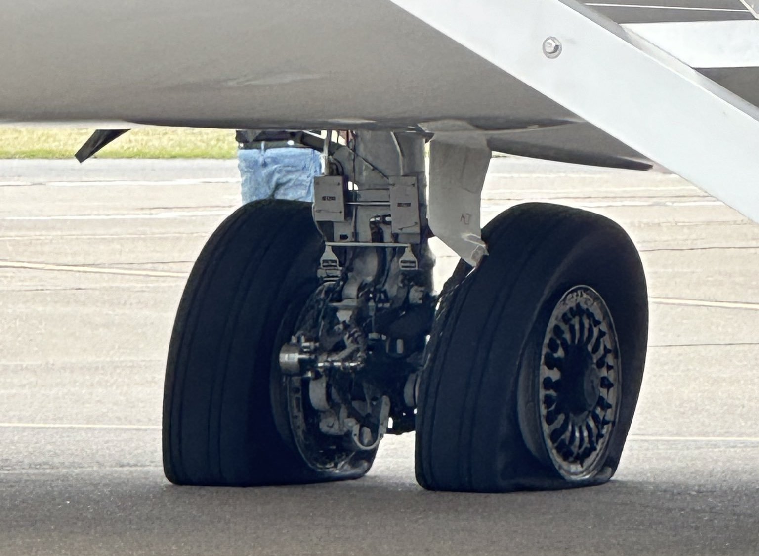 the wheels of an airplane