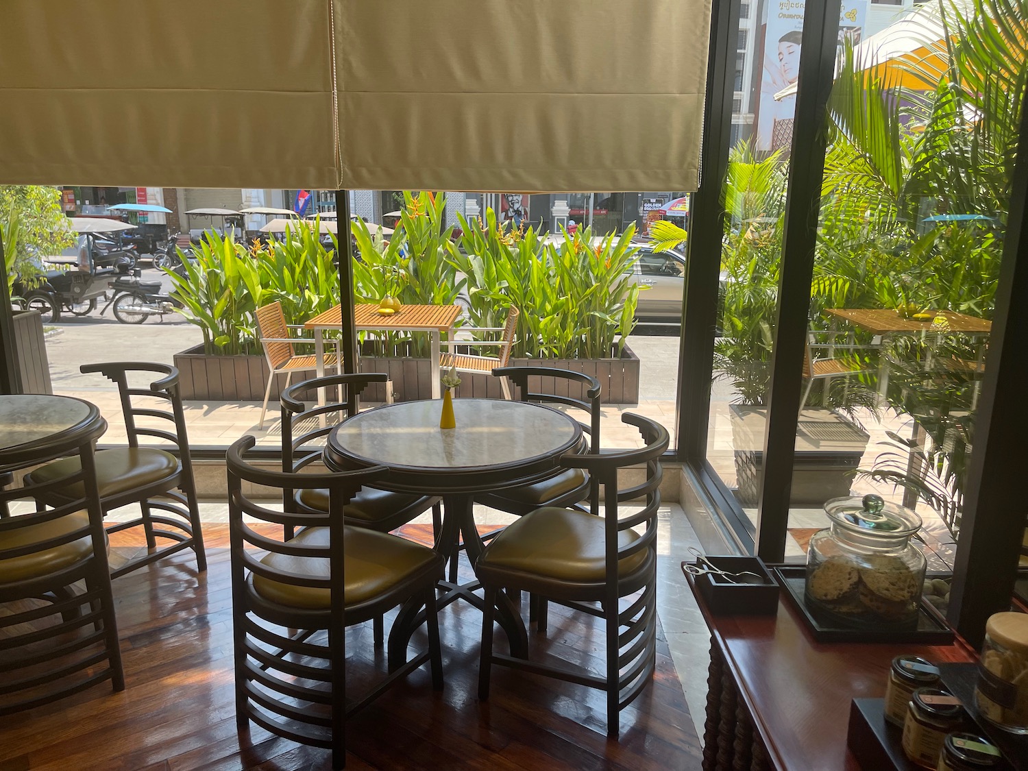 a table and chairs in a restaurant