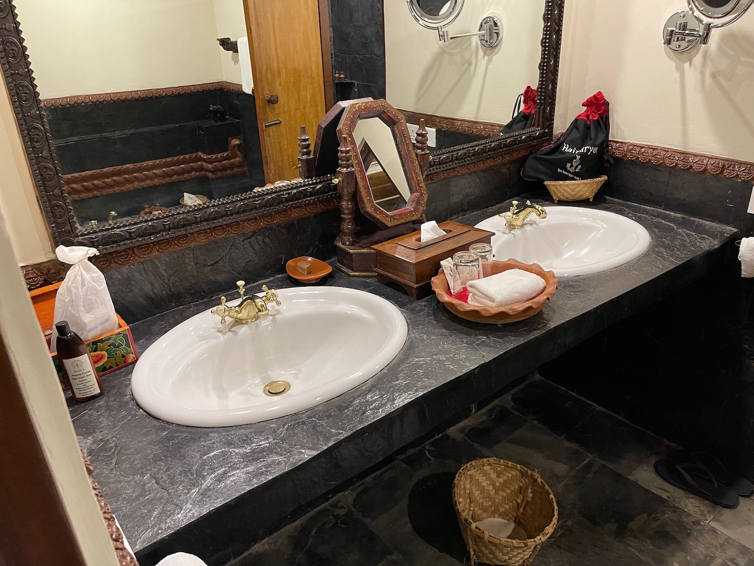 a bathroom with a mirror and sink