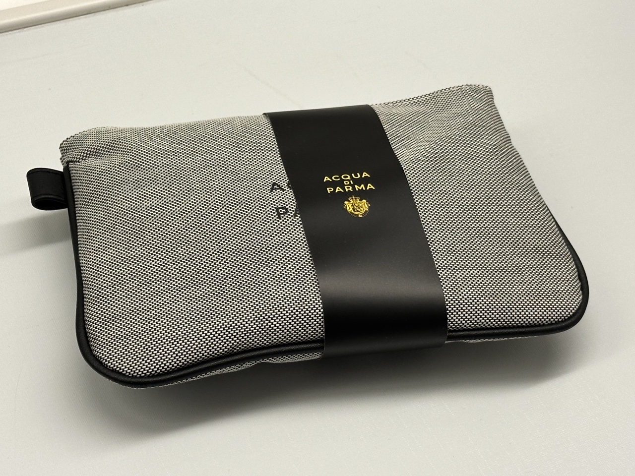 air canada business class 777 amenity kit acqua di parma