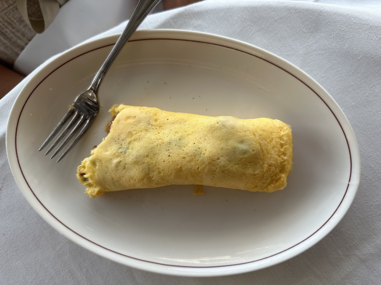 so paris hotel Bonnie omelet