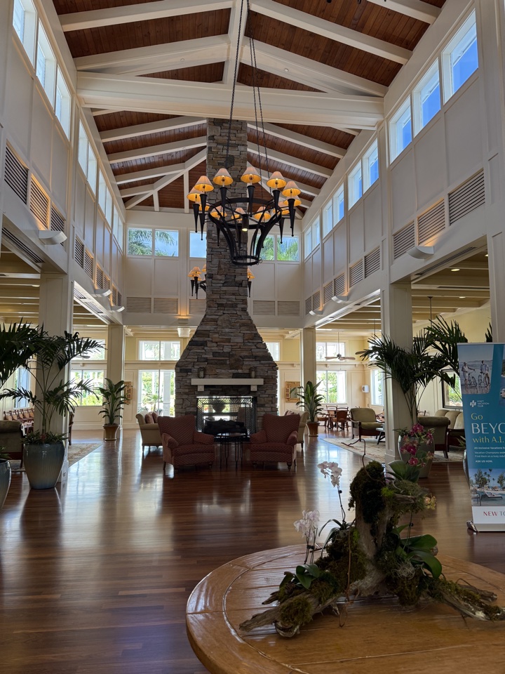 hyatt vacation club at coconut cove lobby