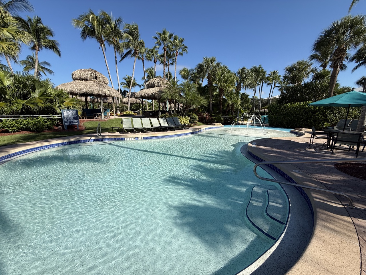 hyatt vacation club at coconut cove pool