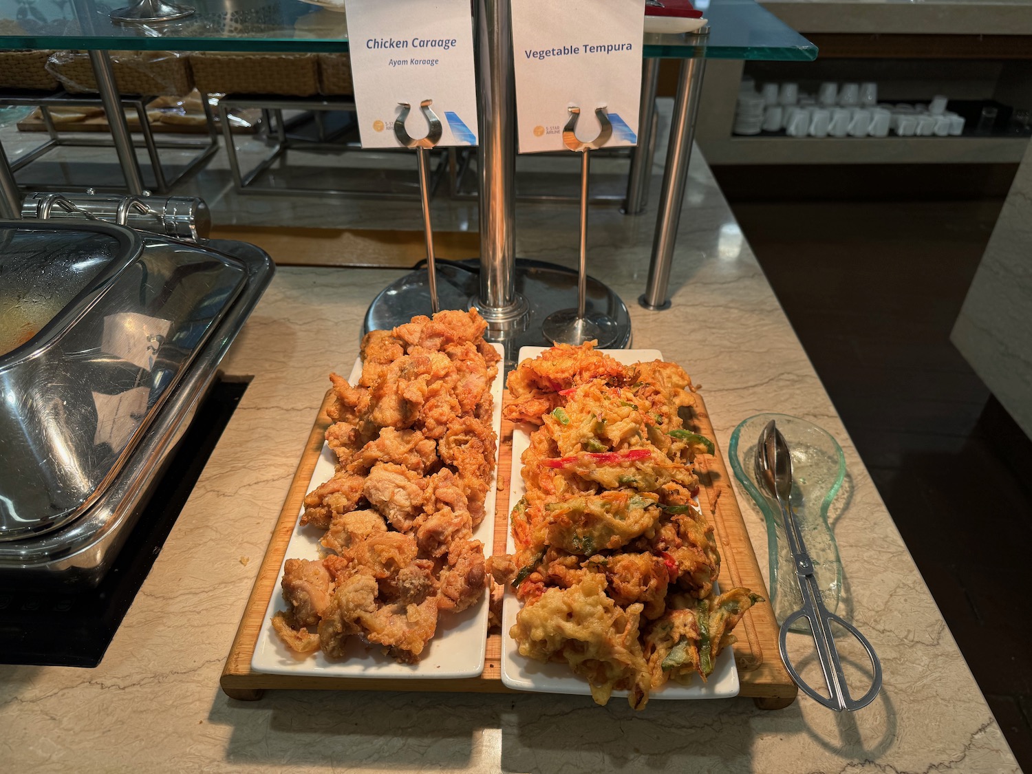 a plate of fried food on a table