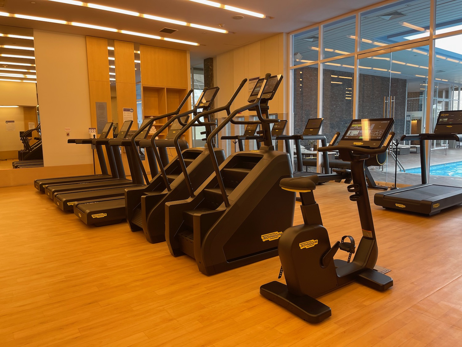 a room with treadmills and treadmills