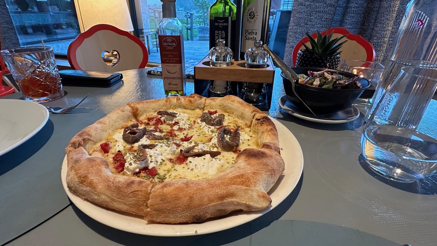 a pizza on a plate