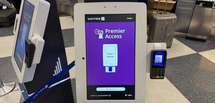 United Airlines Kiosk Paper Boarding Pass