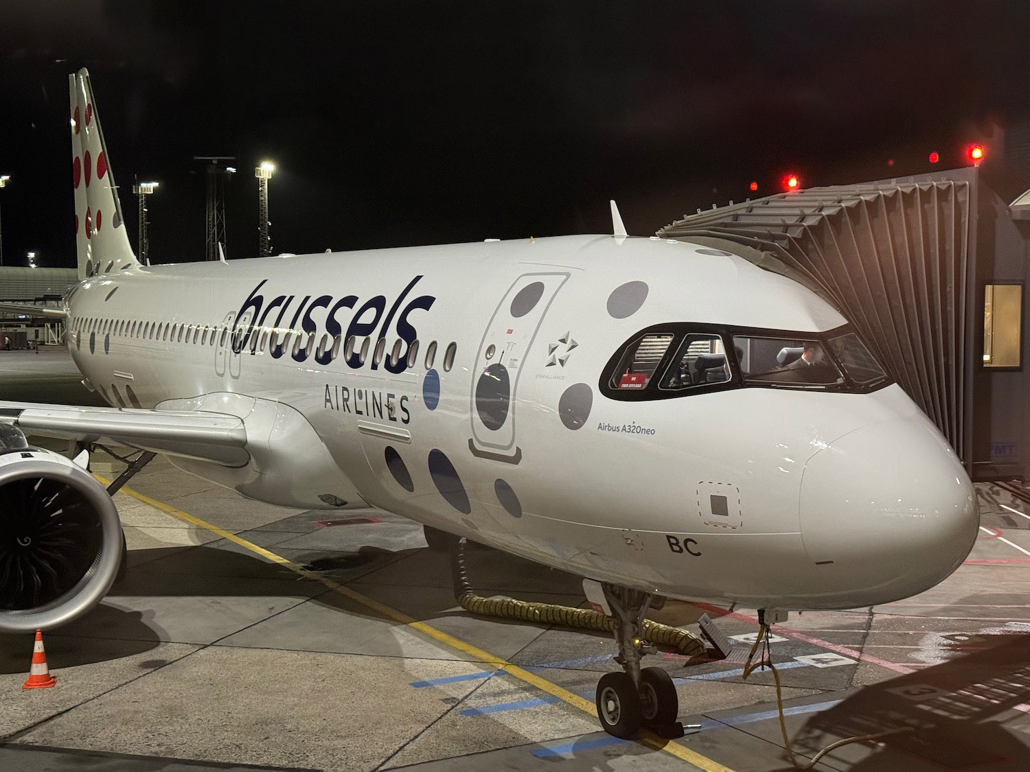 Brussels Airlines A320neo Business Class Review