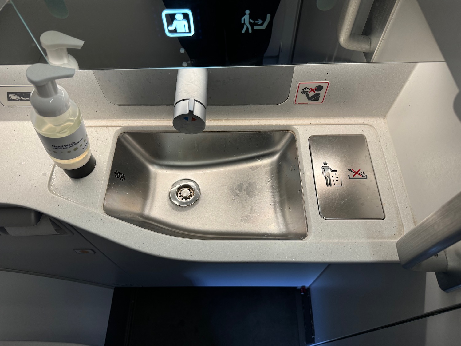 a sink in a plane