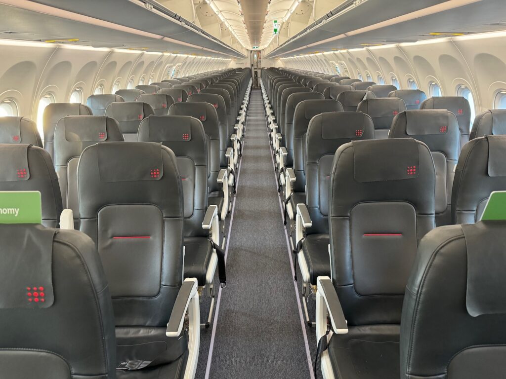 review-brussels-airlines-a320neo-business-class-live-and-let-s-fly