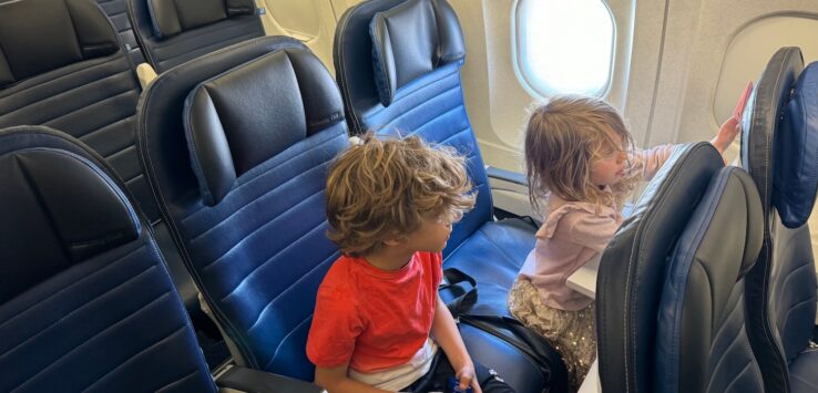 Children Flights Seatback Screens