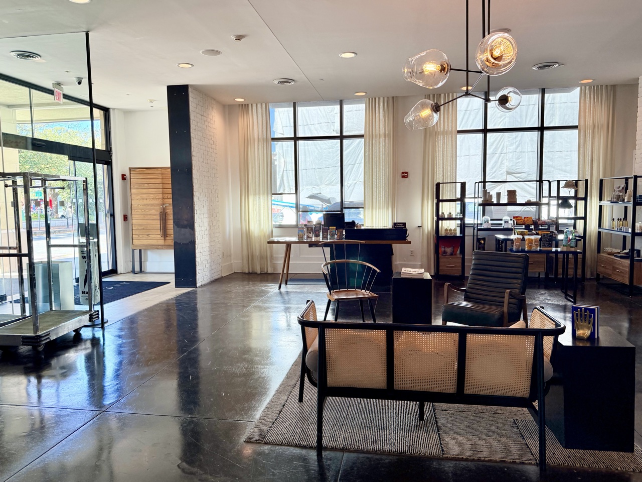 andaz savannah lobby