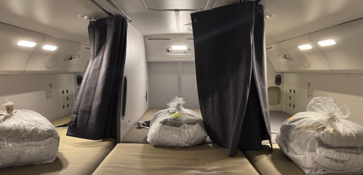 United Airlines flight attendant crew bunks